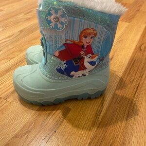 Frozen Themed Kids Snow Boots - lightly worn